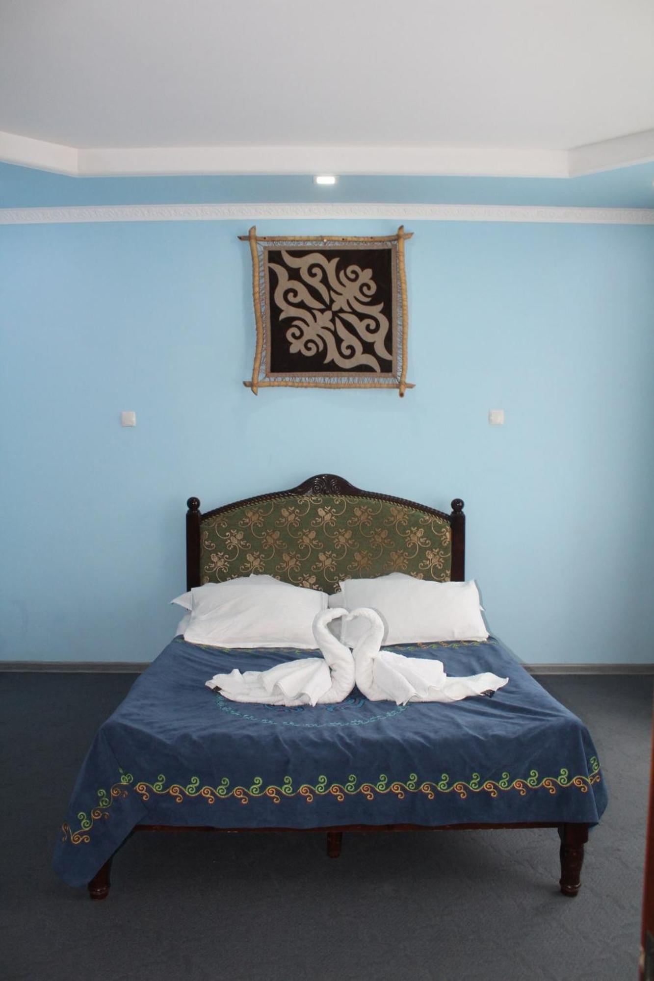 Guest House Emily Bokonbayevo Extérieur photo