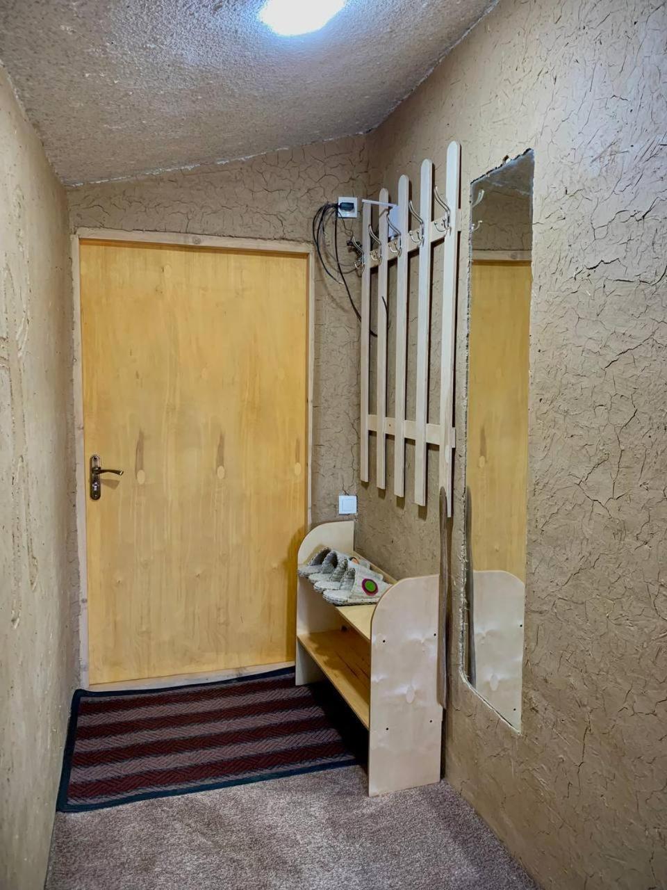 Guest House Emily Bokonbayevo Extérieur photo