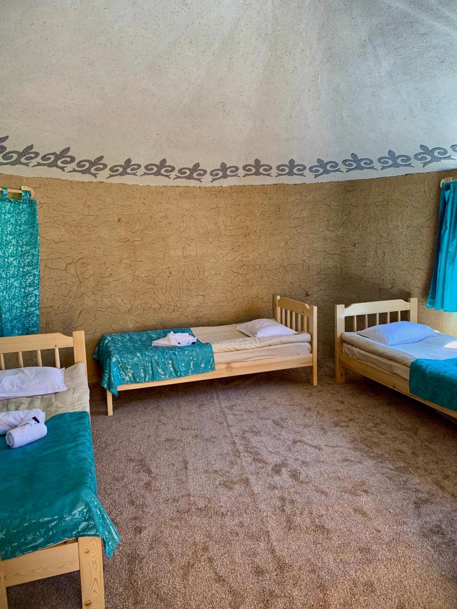 Guest House Emily Bokonbayevo Extérieur photo