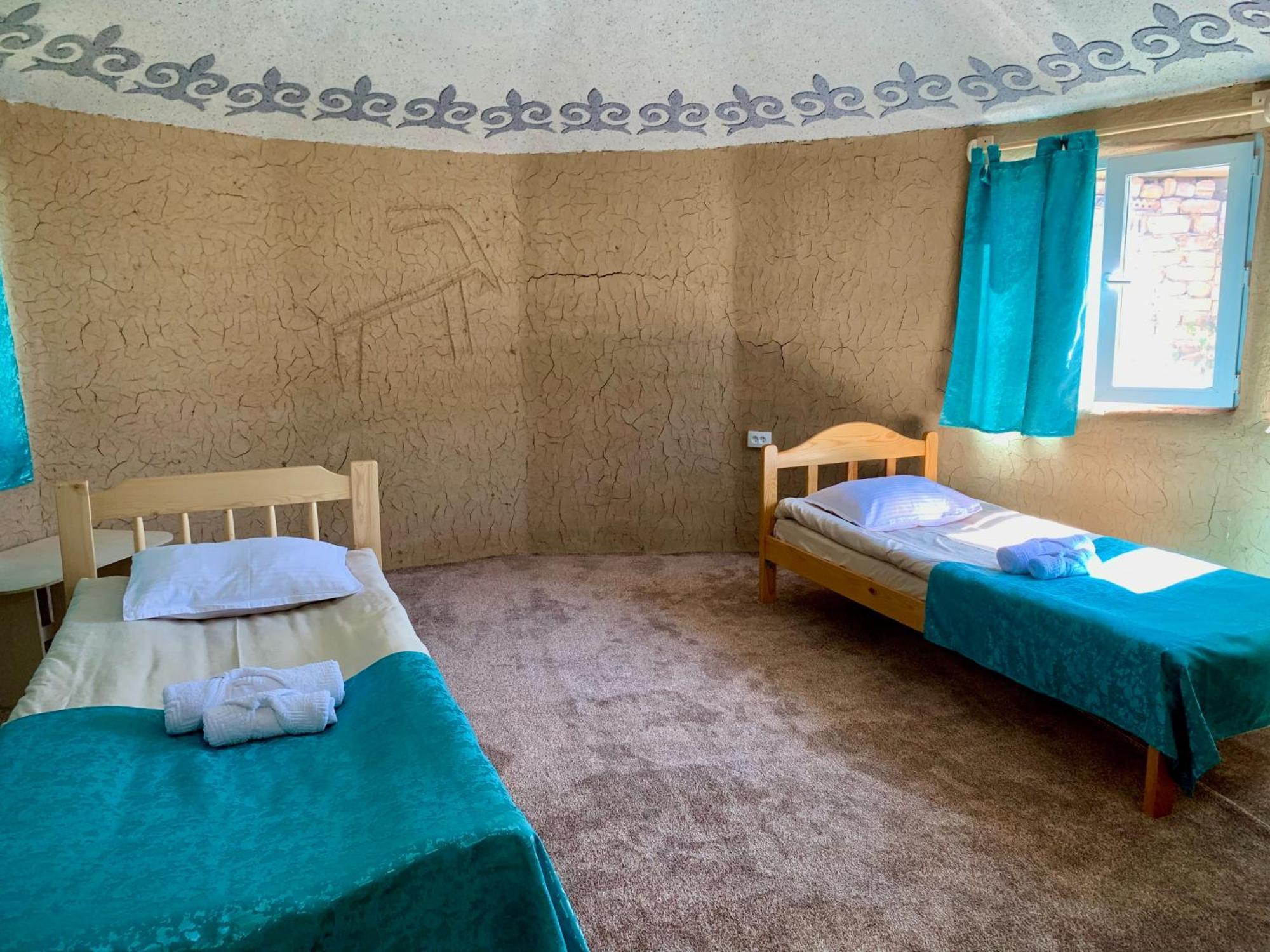 Guest House Emily Bokonbayevo Extérieur photo
